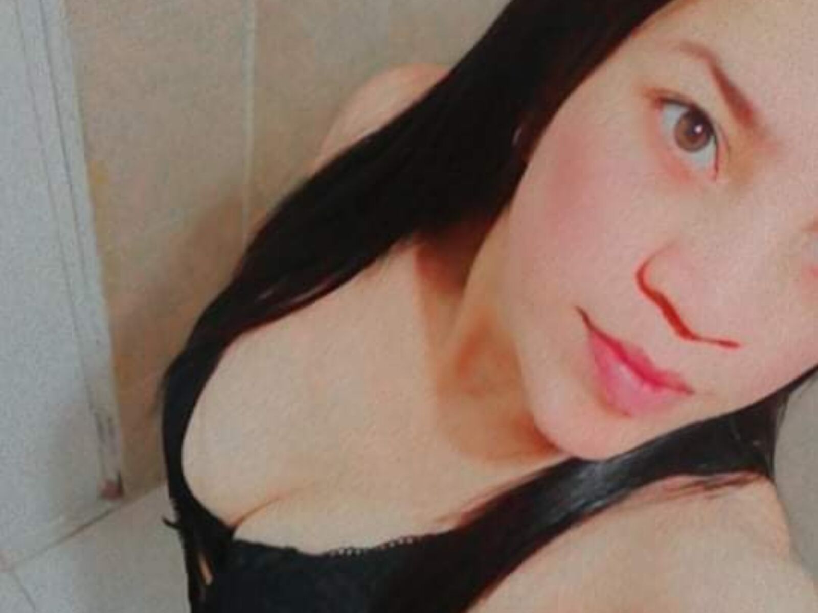 Free Naked EstrellaExo