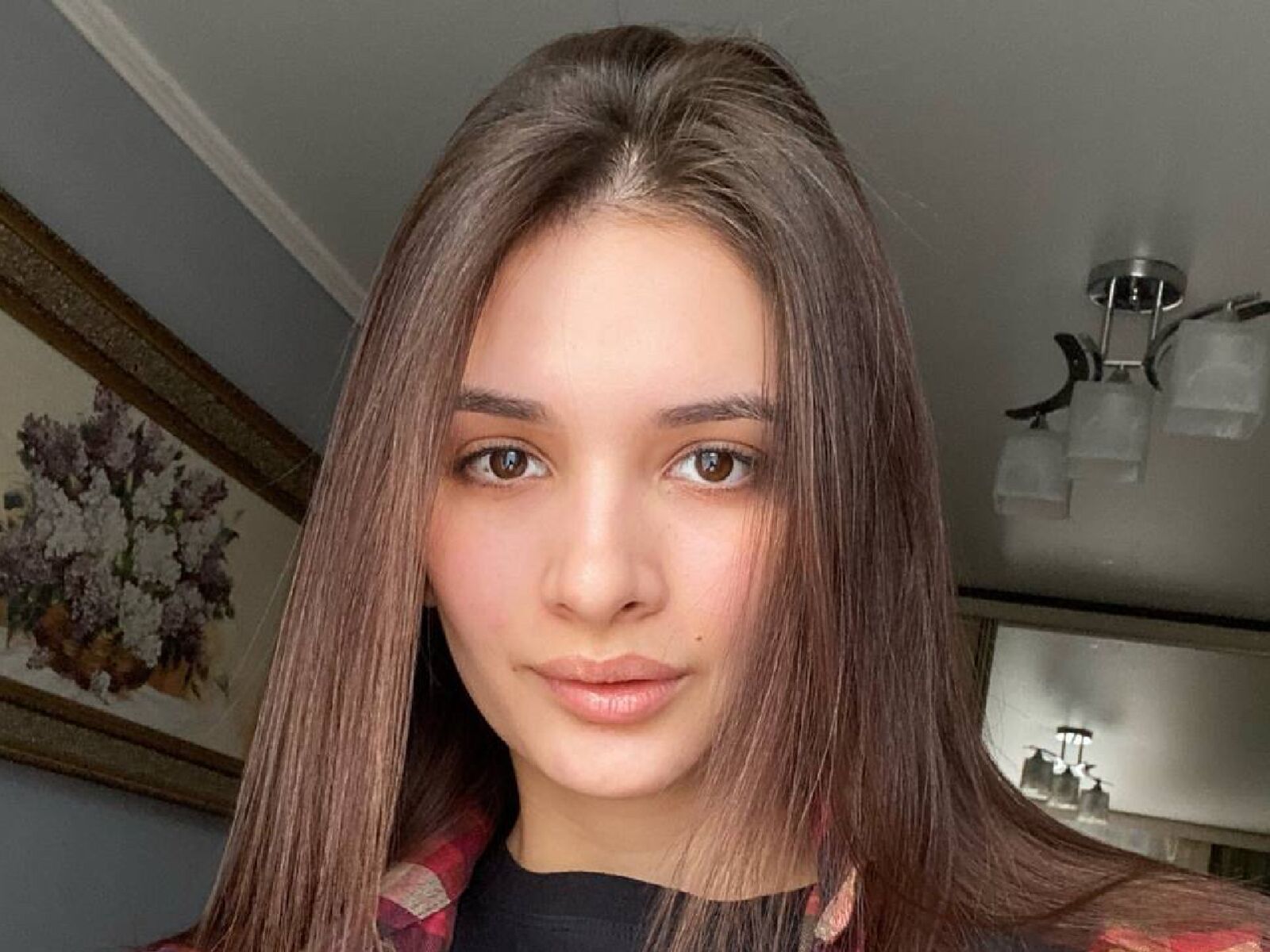 Free Naked LoisOrtega