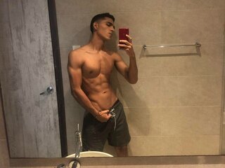 Free Naked NoahCol