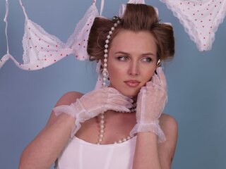 Free Naked SandriaGray