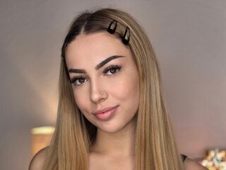 Free Naked ZaraPlaya