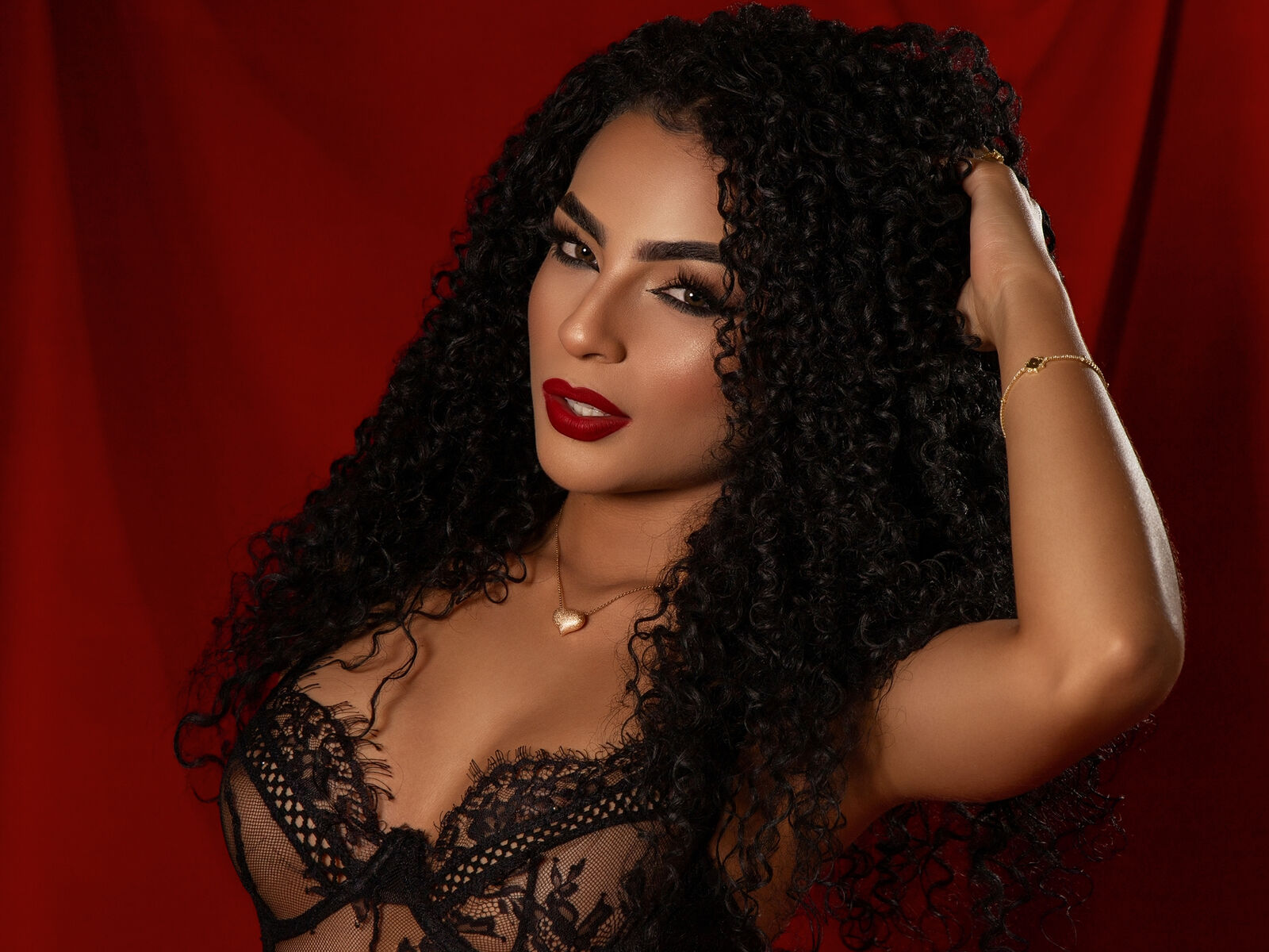 Free Naked ZoeRiveira